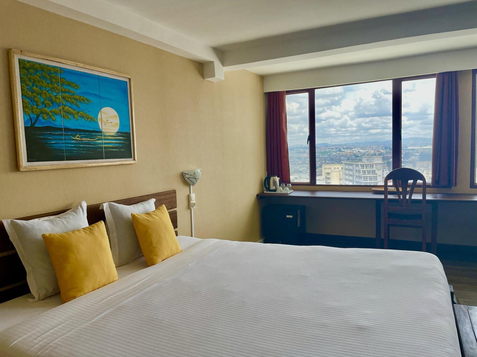 Hotel Le Pousse Pousse أنتاناناريفو المظهر الخارجي الصورة