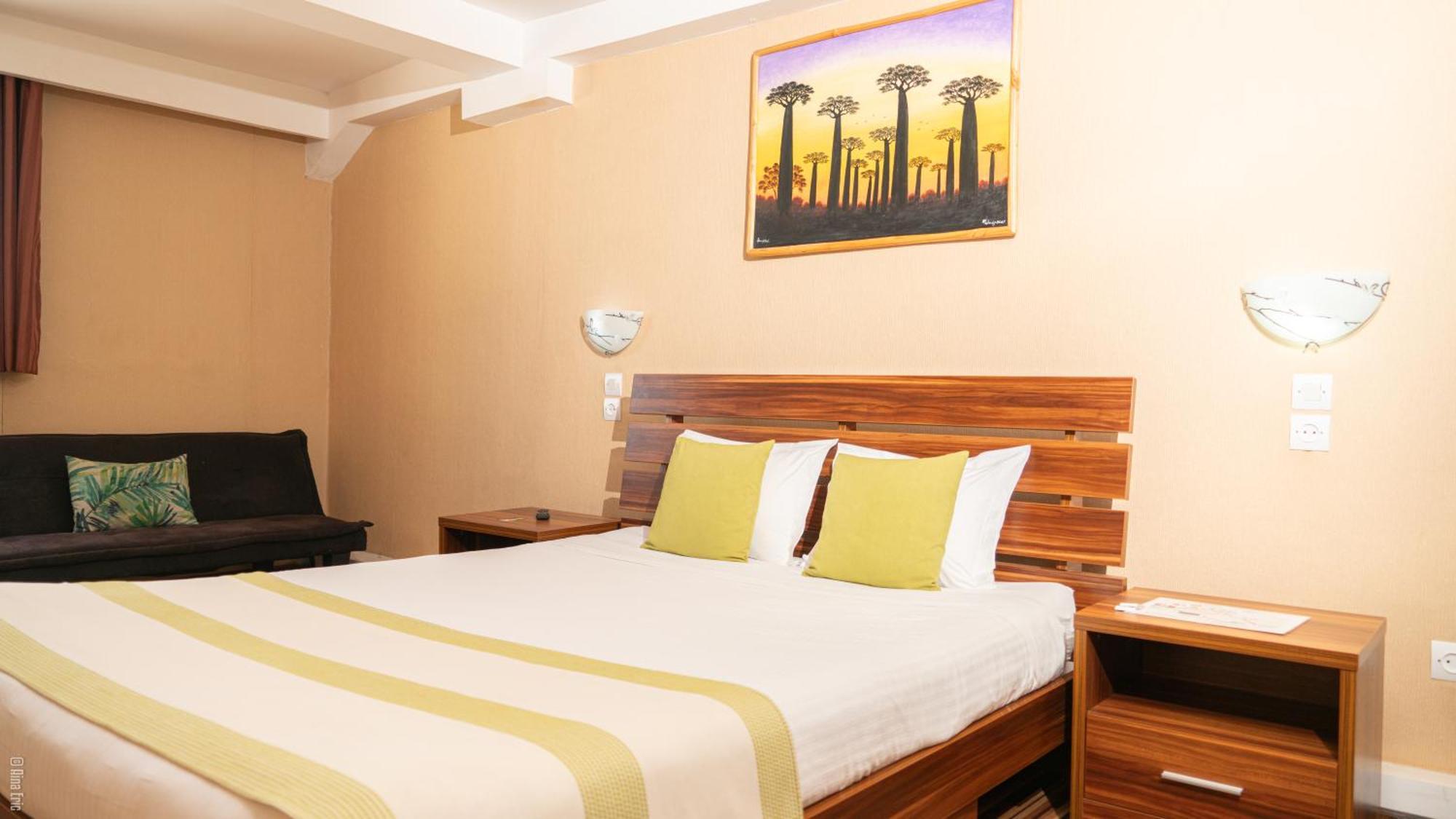 Hotel Le Pousse Pousse أنتاناناريفو المظهر الخارجي الصورة
